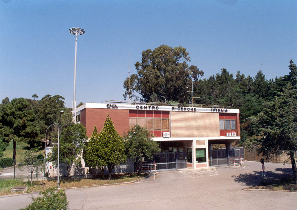 Ingresso al Centro Ricerche ENEA La Trisaia